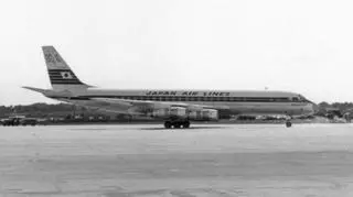 Taki sam samolot DC-8 linii Japan Airlines został rozbity przez kapitana Katagiriego