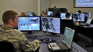 Technicy uczą się obsługi F-35 na wirtualnych symulatorach, które mają być pierwszymi tego rodzaju w wojsku USA