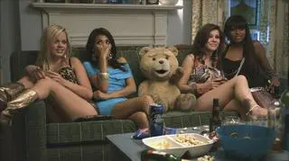 Ted ma wielką słabość do pięknych kobiet