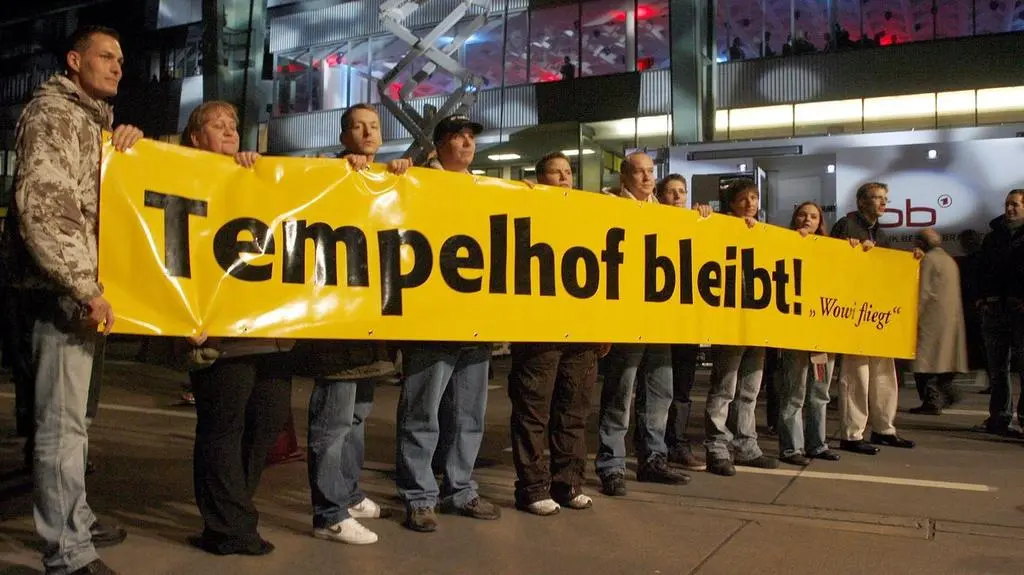 "Tempelhof zostaje!"