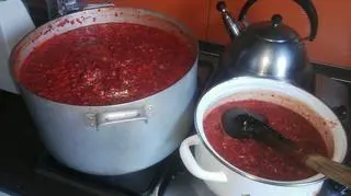 Ten barszcz jest przeznaczony dla ukraińskich żołnierzy 