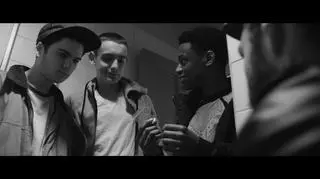 Theo Stevenson, Liam Whiting i Byron Lyons w filmie "Butterfly Kisses"