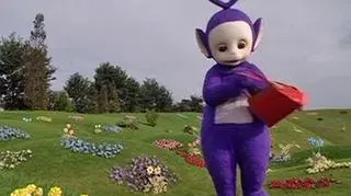Tinky Winky, mimo czerownej torebki, nie okazał się gejem (TVN24)