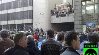 Tłum demonstrantów, fot. internauta Rafał