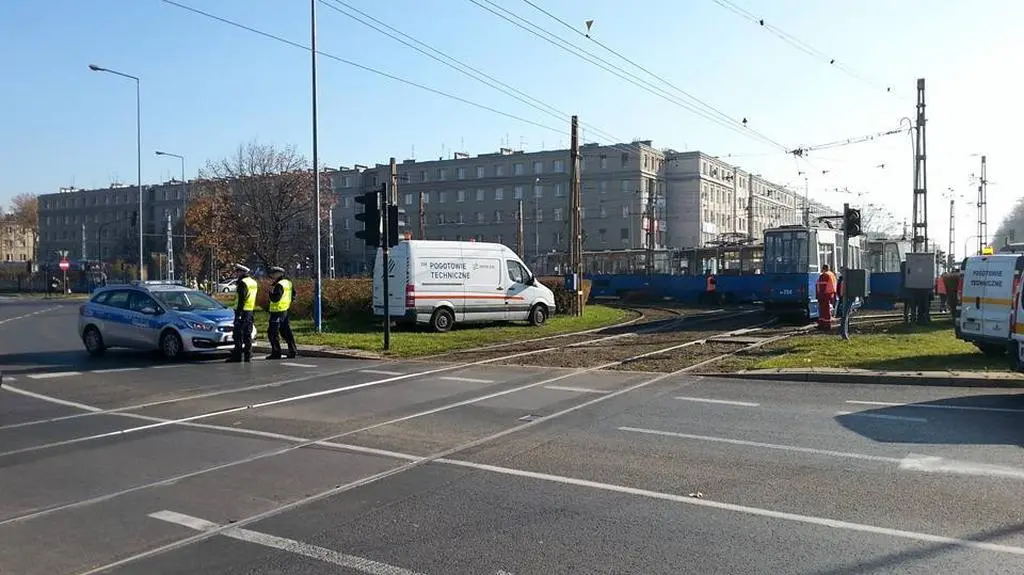 Tramwaj wykoleił się przed południem 