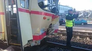 Tramwaj został dosyć mocno uszkodzony