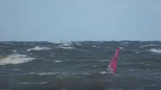 "Twardy z niego zawodnik, ale kilka razy się przewrócił"