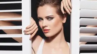 Twarzą Chanel Beauty Monika Jagaciak została w wieku 16 lat. Do dziś jest ambasadorką marki