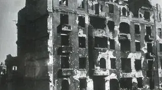 Ul. Szczęśliwa w 1947 roku 