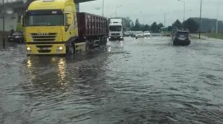 Ulica Baraniaka przypomina rzekę