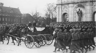 Uroczystości imieninowe Józefa Piłsudskiego w Poznaniu w 1933r.
