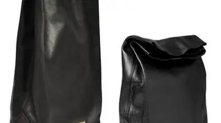 "Vasari Bag" jest też w wersji skórzanej i kosztuje 630 dolarów