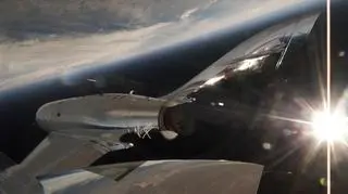 VSS Unity w najwyższym punkcie swojego lotu na niemal 30 kilometrach