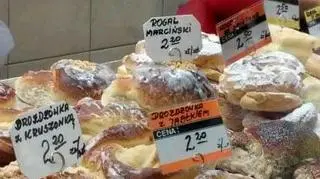 W Gdańsku przy Dworcu Głównym można kupić fałszywe rogale. Ich cena jest zupełnie inna