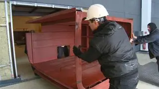 W sobotę rano makieta trafiła do muzeum 