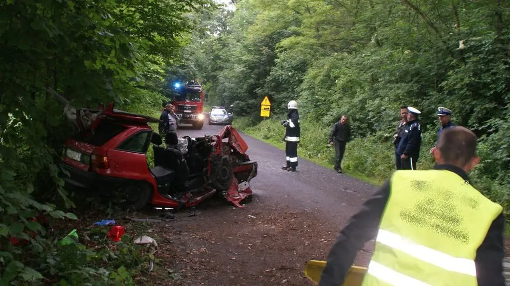 W wypadku zginęły cztery młode osoby