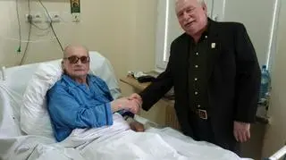 Wałęsa u Jaruzelskiego (lechwalesa.blip)