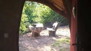 Wejście do "Hobbitówy"