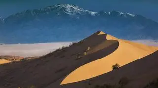 Widok na Altyn Emel 