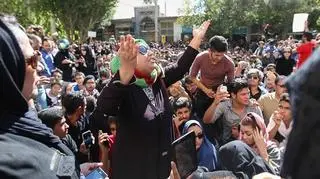 Władze przestrzaszyły się protestów