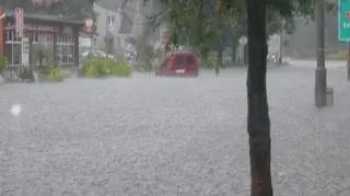 Woda na ulicach Pisza (fot. hala)