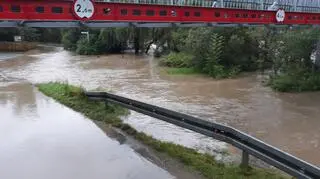 Woda odcięła mieszkańców wsi Telmanowa (Małopolskie)"