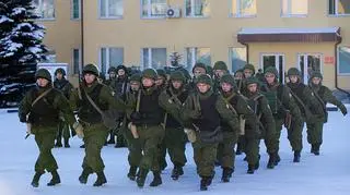 Wojska Wewnętrzne to prawdziwa armia. 200 tys. żołnierzy, lotnictwo, siły pancerne i siły morskie