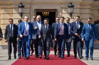 Wołodymyr Zełenski według analityka Andersa Aslunda jest skonfliktowany z oligarchą Ihorem Kołomojskim