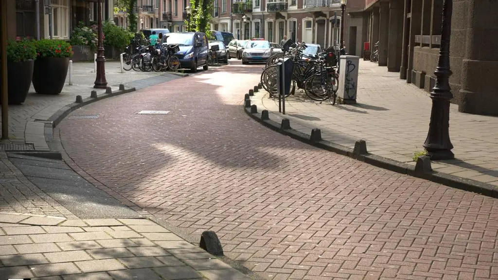 Woonerf w Amsterdamie