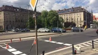 Wrocław maluje nowe pasy rowerowe dla cyklistów