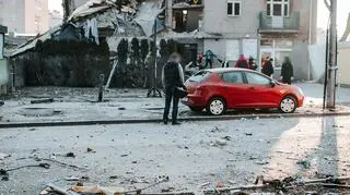 Wybuch w kamienicy na Dębcu w Poznaniu, runęły trzy z czterech kondygnacji budynku