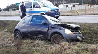 Wylądował w rowie 