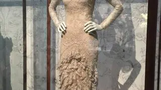 Wystawa "Alexander McQueen: Savage Beauty"