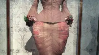 Wystawa "Alexander McQueen: Savage Beauty"