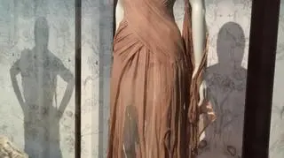 Wystawa "Alexander McQueen: Savage Beauty"