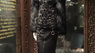 Wystawa "Alexander McQueen: Savage Beauty"