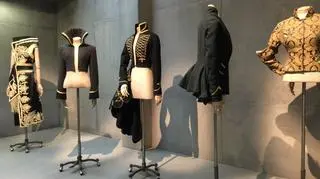 Wystawa "Alexander McQueen: Savage Beauty"