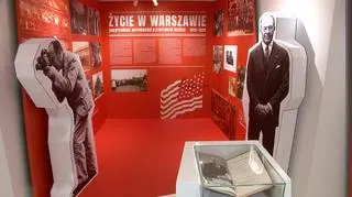 Wystawa przedstawia sylwetki czternastu Amerykanów, którzy zaangażowali się w pomoc Polsce