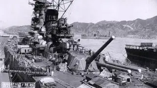 Yamato podczas wykańczania w Arsenale Kure