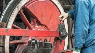 Zabytkowy parowóz stacjonuje w Chabówce