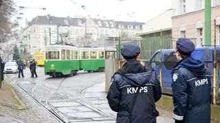 Zabytkowy tramwaj typu "N" na terenie zajezdni