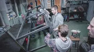 Zakład łączy przez pasję