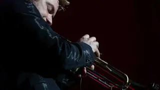 Zarówno sam Botti, jak i muzycy z jego zespołu w końcu pokazali jazzowy pazur (fot. Błażej Górski)