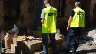 Zatrzymani handlowali nielegalnym spirytusem i tytoniem