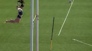 Zdjęcie pojedyncze - I miejsce w kategorii SPORT. Bydgoszcz. Maryna Kylypko z Ukrainy podczas kwalifikacji w skoku o tyczce kobiet na Mistrzostwach Europy U23 w Lekkiej Atletyce. 13 lipca 2017