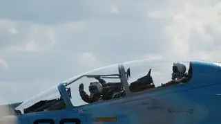 Zdjęcie wykonane na radomskim lotnisku przed startem SU-27  o godz. 13:03:30 (internauta Bartosz Ptaszyński )