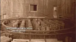 Zdjęcie z budowy syryjskiego reaktora udostępnione przez CIA (Fot. US Gov)