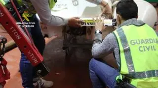 Złodzieje kradli łodzie