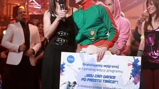 Zwycięzca I edycji Maciej Florek z Kingą Rusin (TVN/Cezary Piwowarski/ZOOM)
