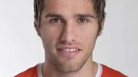 19. Valon Behrami